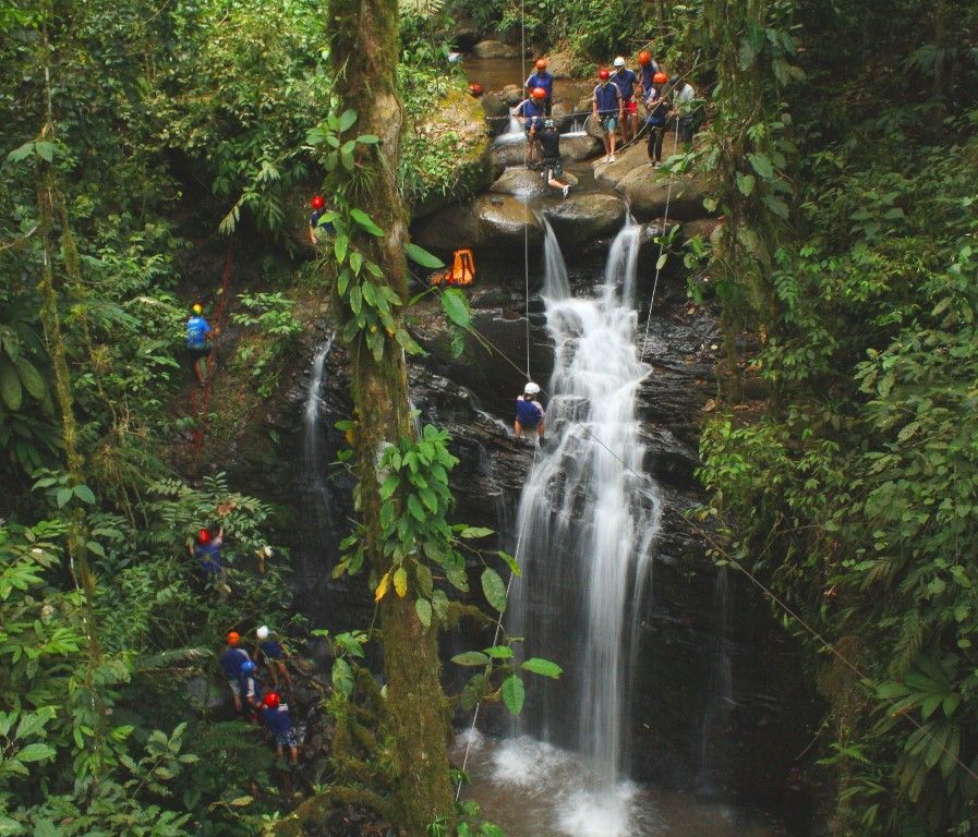 adventure-tour-turrialba-costa-rica-2-days-explornatura